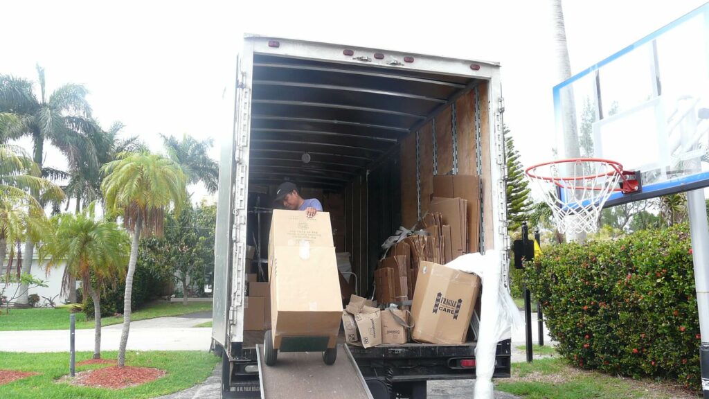 Domestic Moving Services in Miami FL